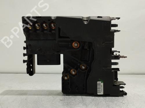 Used Fuse box MERCEDES-BENZ C-CLASS T-Model (S204) C 250 CDI (204.203) (204 hp) 30835767