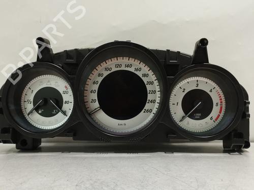 Used Instrument cluster MERCEDES-BENZ C-CLASS T-Model (S204) C 250 CDI (204.203) (204 hp) 30835798