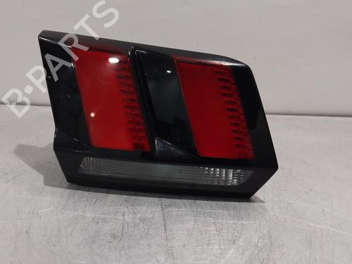 Used Left tailgate light PEUGEOT 3008 II SUV (MC_, MR_, MJ_, M4_) 1.6 BlueHDi 120 (120 hp) 30641386