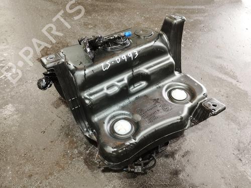 Used AdBlue tank SKODA SUPERB III Estate (3V5) 2.0 TDI 4x4 (190 hp) 30903350