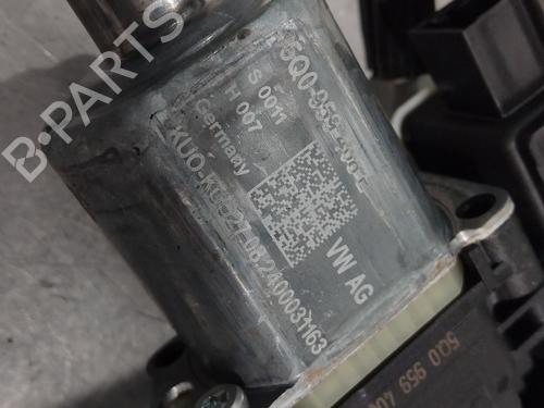 Vindusheismekanisme høyre bak SEAT ATECA (KH7, KHP) 1.0 TSI | BP30900309C25