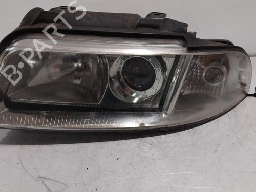 Faro sinistro AUDI A4 B5 Avant (8D5) 1.9 TDI (110 hp) 30923768