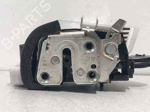 rear-right-lock-nissan-juke-f15-2010-2011-2012-2013-2014-2015-2016-2017-2018-2019-31051877 main image