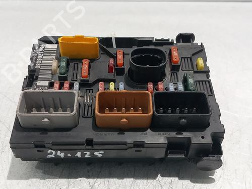Fuse box CITROËN C4 Picasso I MPV (UD_) 1.6 HDi | BP31213742E1