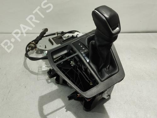 Leva del cambio TOYOTA RAV 4 V (_A5_, _H5_) 2.5 Hybrid AWD (AXAH54) (178 hp) 31289544