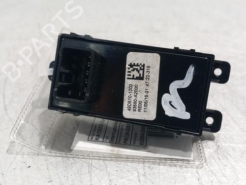 Left rear window switch KIA CEE'D Sportswagon (JD) 1.4 CRDi 90 | BP31269243I29