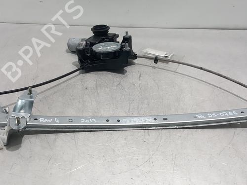 Elevalunas trasero izquierdo TOYOTA RAV 4 V (_A5_, _H5_) 2.5 Hybrid AWD (AXAH54) (178 hp) 31296748