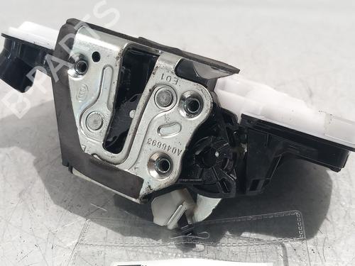 Fechadura frente esquerda TOYOTA RAV 4 V (_A5_, _H5_) 2.5 Hybrid AWD (AXAH54) (178 hp) 31293544