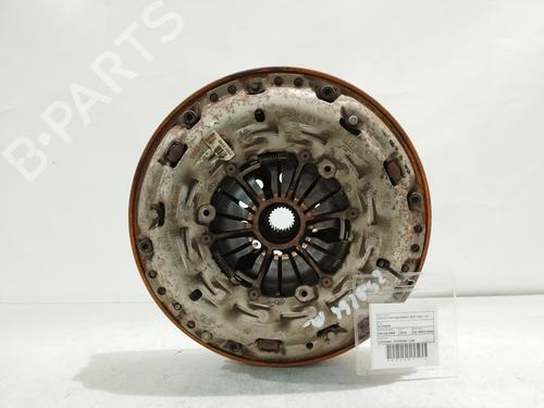 Annen VOLVO V40 Hatchback (525) D4 (190 hp) 31357154