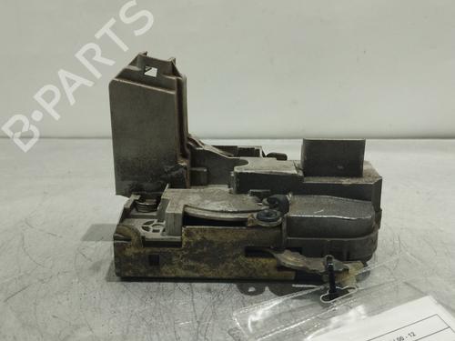 Used Front left lock PEUGEOT 307 (3A/C) 1.4 (75 hp) 31370886