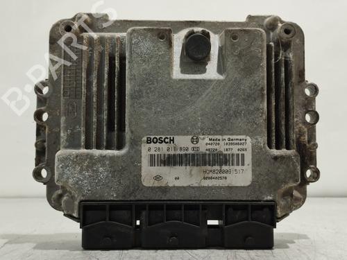 Used Engine control unit (ECU) RENAULT TRAFIC II Van (FL) 2.5 dCi 135 (FL0D) (135 hp) 31498473