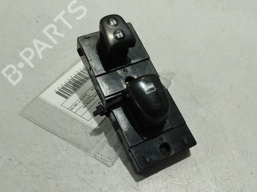 Used Right front window switch NISSAN MICRA V (K14) 1.0 IG-T 100 (101 hp) 31590877
