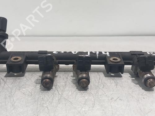 Rampa inyectora FIAT PUNTO (188_) 1.2 60 (188.030, .050, .130, .150, .230, .250) (60 hp) 31644904