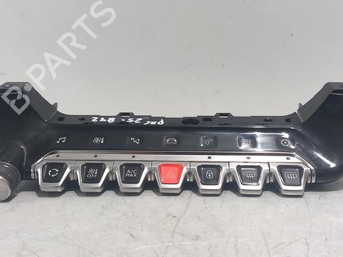 Used Other PEUGEOT 208 II (UB_, UP_, UW_, UJ_) 1.2 PureTech 100 (101 hp) 31652571