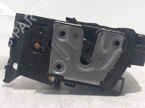 front-right-lock-renault-trafic-iii-van-fg_-2014-31654693 main image