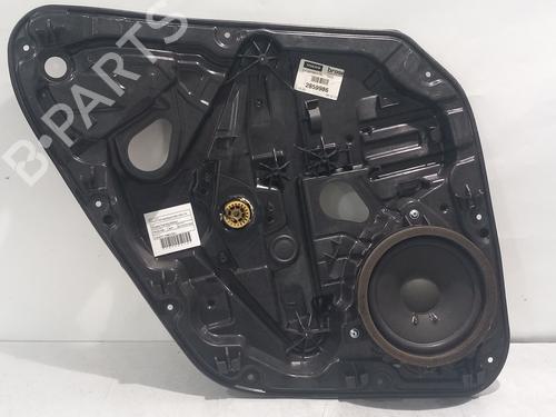 Elevador vidro trás esquerdo VOLVO V40 Hatchback (525) D2 (114 hp) 31667432