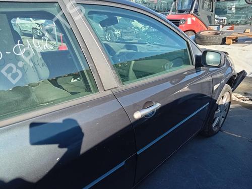 Used Right front door Right front door RENAULT MEGANE II Estate (KM0/1_) 1.5 dCi (KM16, KM1E) (106 hp) 40535117 40535117