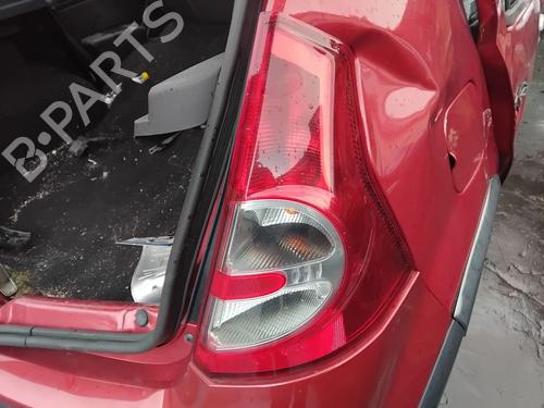 Used Right taillight DACIA SANDERO 1.5 dCi (88 hp) 31817390