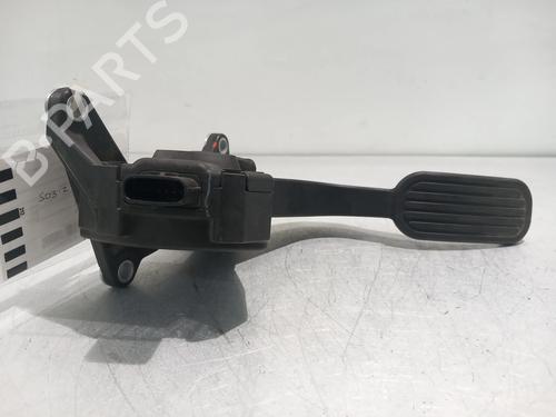 Pédale TOYOTA C-HR (_X1_) 1.8 Hybrid (ZYX10_, ZYX11_, ZYX10R, ZYX11R) (122 hp) 31851312