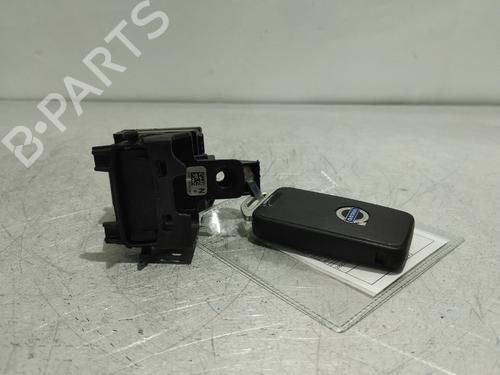 Lecteur Carte VOLVO V40 Hatchback (525) D2 (114 hp) 32021152