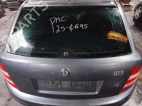 Used Tailgate SKODA FABIA I (6Y2) 1.2 (64 hp) 32036207