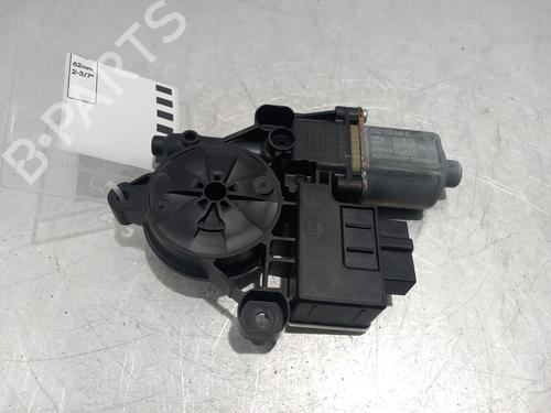 right-rear-window-motor-vw-polo-vi-aw1-bz1-ae1-2017-32036199 main image