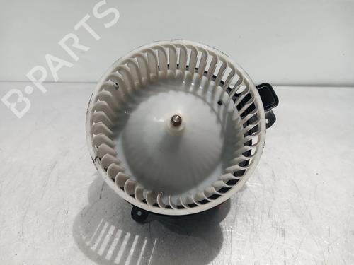 Used Heater blower motor VW POLO VI (AW1, BZ1, AE1) 1.0 TSI (95 hp) 32029563