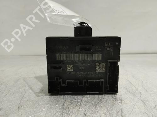 Used Left front window motor AUDI A3 Sportback (8VA, 8VF) 2.0 TDI (150 hp) 32087672