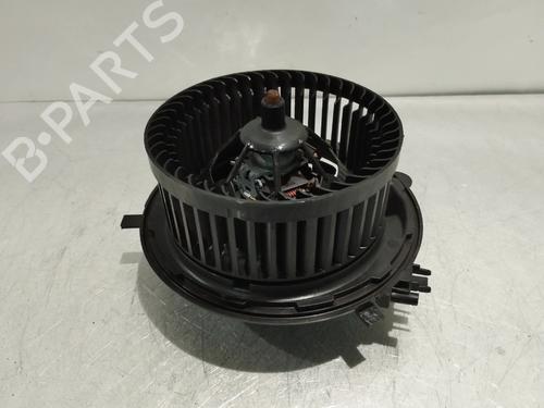 Ventola abitacolo AUDI A3 Sportback (8VA, 8VF) 2.0 TDI (150 hp) 32083951