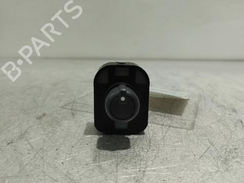 Commande retroviseurs AUDI A3 Sportback (8VA, 8VF) 2.0 TDI (150 hp) 32083974