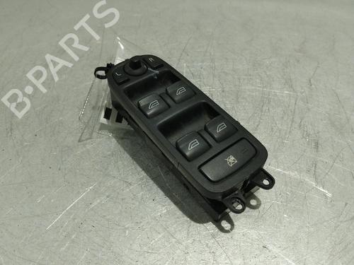 Venstre fortil elrude kontakt VOLVO V50 (545) 1.6 D (110 hp) 32119878