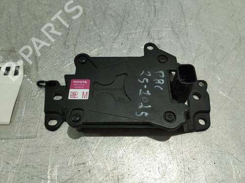 Used Electronic module TOYOTA C-HR (_X1_) 1.8 Hybrid (ZYX10_, ZYX11_, ZYX10R, ZYX11R) (122 hp) 32119915