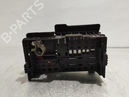 Fuse box OPEL MERIVA B MPV (S10) 1.3 CDTI (75) | BP32110785E1 - Image 2