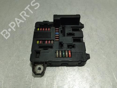 Sikringsdåse RENAULT MEGANE II Estate (KM0/1_) 1.4 (98 hp) 32137536