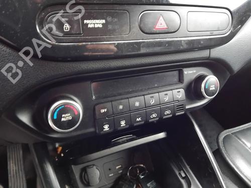 climate-control-kia-carens-iv-2013-32165662 main image