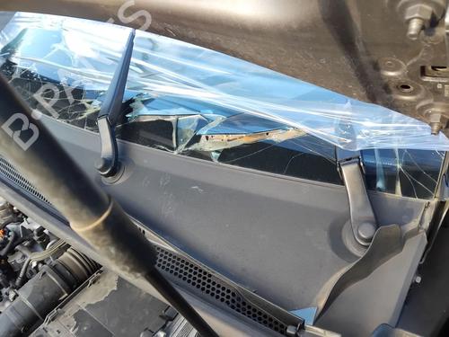 Used Front wiper motor OPEL CROSSLAND X / CROSSLAND (P17, P2QO) 1.2 (75) (110 hp) 32176186