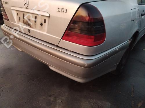 Bagtil kofangere MERCEDES-BENZ C-CLASS (W202) C 220 CDI (202.133) (125 hp) 32218012