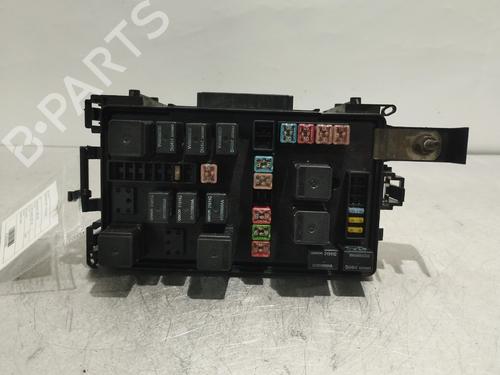 Używane Skrzynka bezpieczników CHRYSLER 300C Touring (LX, LE) 3.0 CRD (218 hp) 32218044