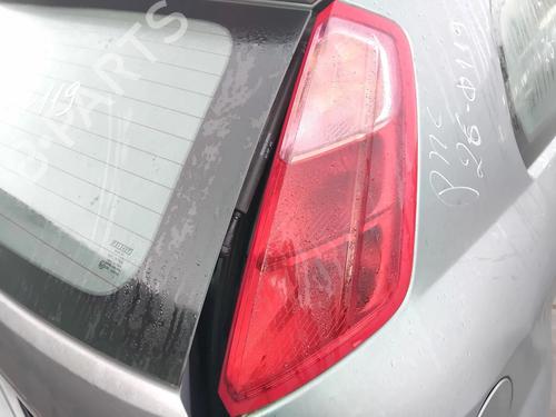 Farolim direito FIAT GRANDE PUNTO (199_) 1.3 D Multijet (199.AXD11, 199.AXD1A, 199.AXD1B,... (90 hp) 32233340