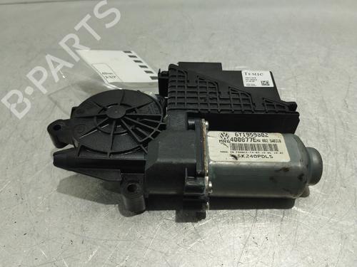 right-front-window-motor-skoda-fabia-i-6y2-1999-2000-2001-2002-2003-2004-2005-2006-2007-2008-32211823 main image