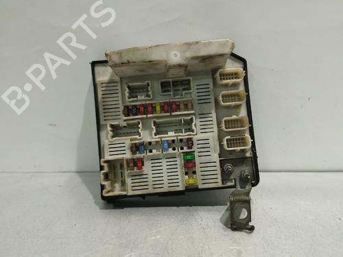 Used Fuse box RENAULT SCÉNIC II (JM0/1_) 1.5 dCi (JM1F) (86 hp) 32238042