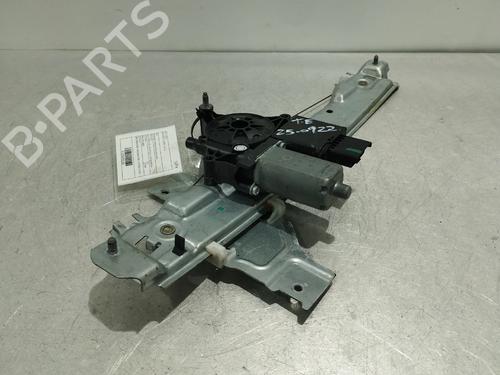 Rudehejsemekanisme venstre bagtil PEUGEOT 2008 I (CU_) 1.2 THP 110 / PureTech 110 (110 hp) 32251471