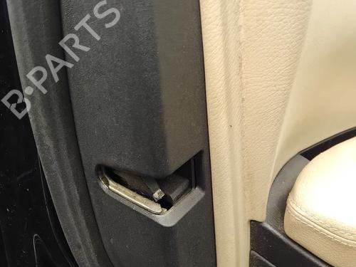 front-left-lock-mercedes-benz-s-class-w221-v221-2005-2006-2007-2008-2009-2010-2011-2012-2013-32265340 main image