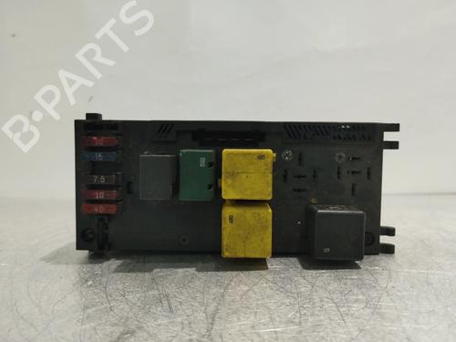 Used Fuse box MERCEDES-BENZ C-CLASS (W202) C 220 CDI (202.133) (125 hp) 32272538
