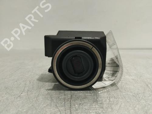 Used Ignition barrel MERCEDES-BENZ C-CLASS (W202) C 220 CDI (202.133) (125 hp) 32272545