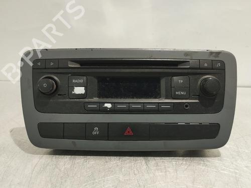 radio-seat-ibiza-iv-6j5-6p1-2008-2009-2010-2011-2012-2013-2014-2015-2016-2017-32274202 main image