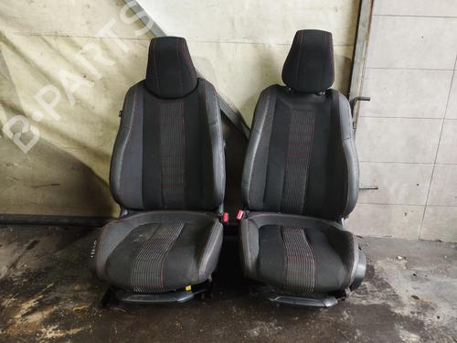 Sæde sæt PEUGEOT 308 II (LB_, LP_, LW_, LH_, L3_) 1.5 BlueHDi 130 (131 hp) 30659292