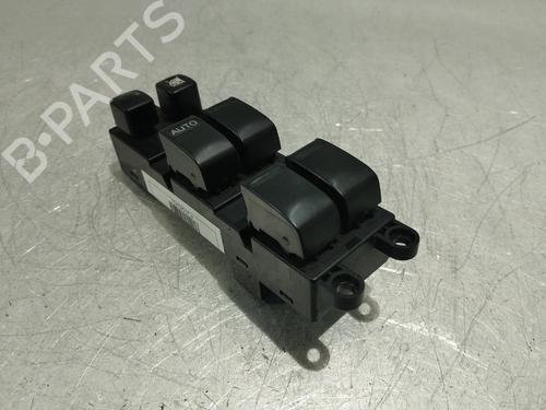 left-front-window-switch-nissan-primera-p12-2002-30296921 main image