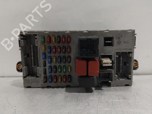 Used Fuse box Fuse box FIAT PUNTO (188_) 1.2 16V 80 (188.233, .235, .253, .255, .333, .353, .639,... (80 hp) 32758984 32758984
