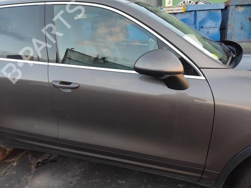 Used Right front door PORSCHE CAYENNE (92A) 3.0 Diesel (245 hp) 32350942